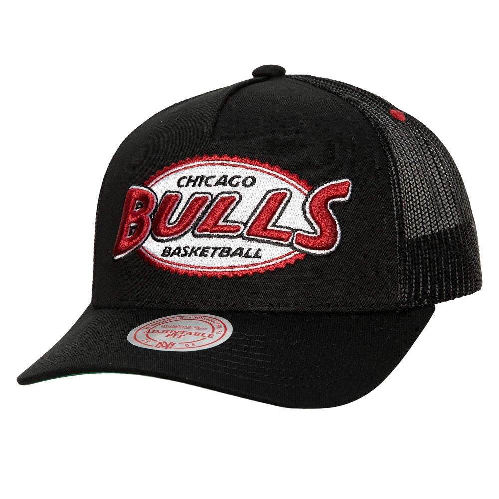 Mitchell & Ness - Bulls Trucker Cap - Black